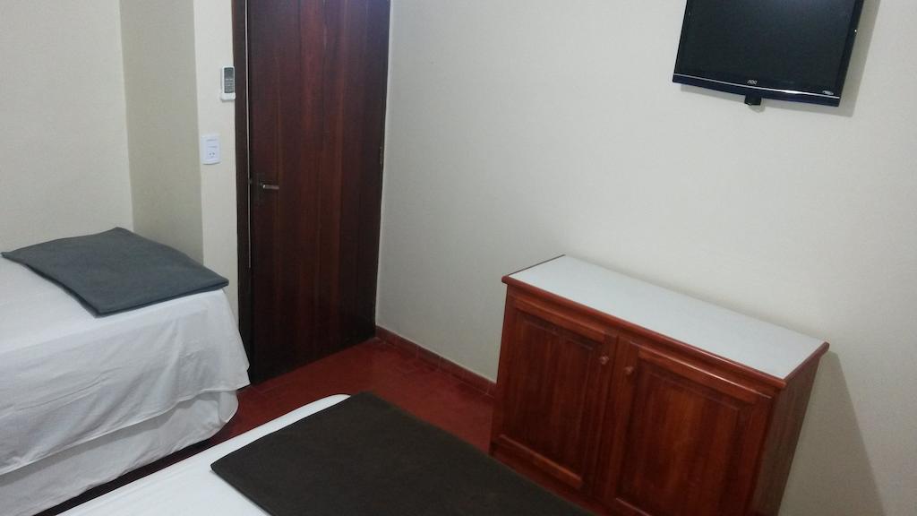 Alecrin Apart Puerto Iguazu Bagian luar foto